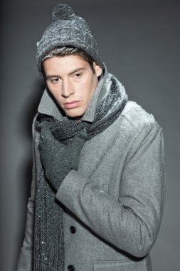 adam kış modası.