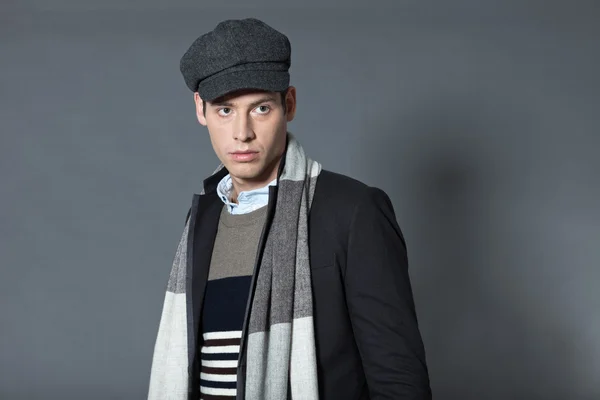 Uomo moda inverno . — Foto Stock