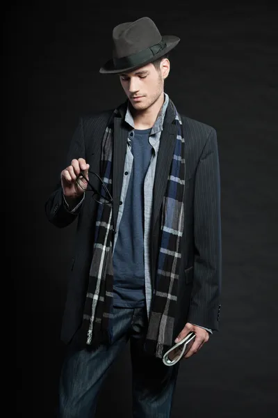 Handsome man dark winter fashion. — Stock Photo, Image