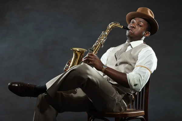 Vintage noir afro-américain musicien de jazz . — Photo