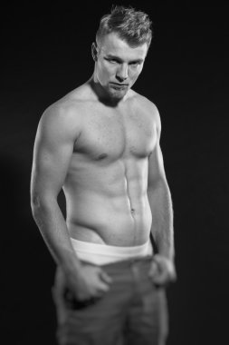 kaslı fitness adam.