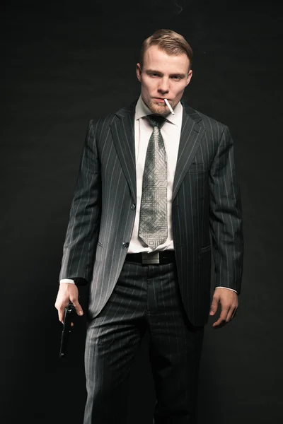 Mafia man with gun. — Stock Photo, Image