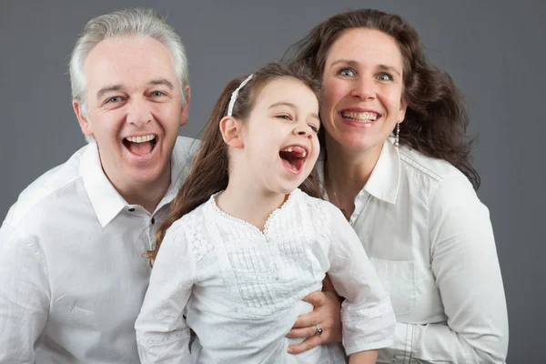 Familie van vader, moeder en dochter. — Stockfoto