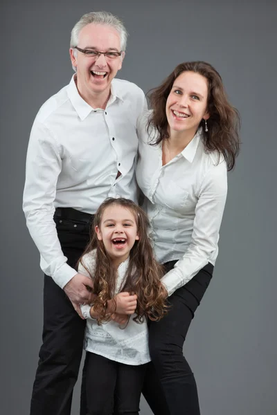 Familie van vader, moeder en dochter. — Stockfoto