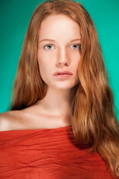 Fashion beauty portrait of woman with red hair. — Stock Photo, Image