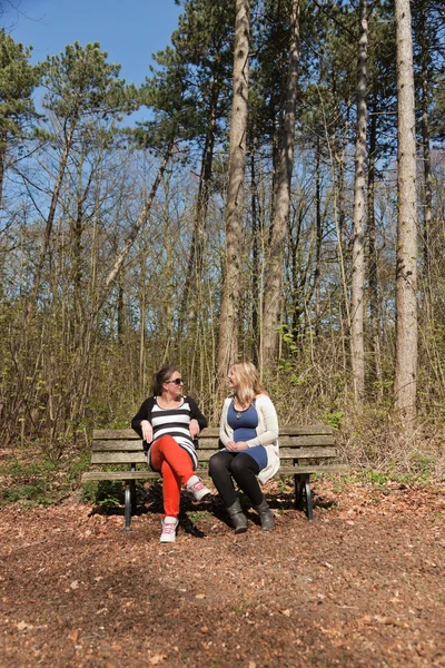 Two young women having fun in nature. — Stock Photo, Image