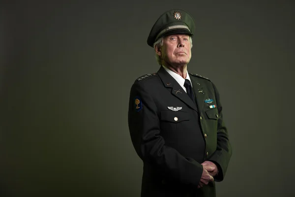 US military general in uniform. Studio portrait. — Stock Photo, Image