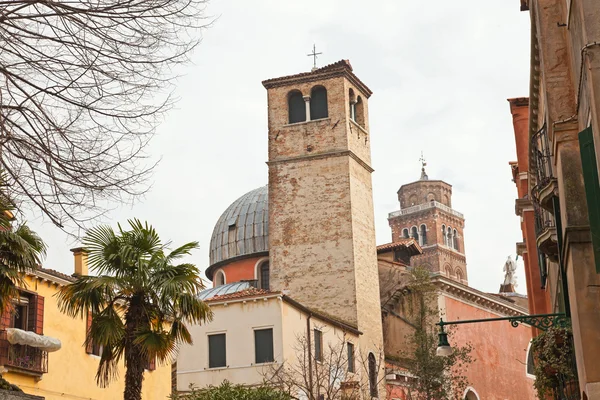 Arquitectura clásica de Venecia. Iglesia. Italia . — Foto de Stock