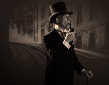 adam 1900 tarzı siyah şapka ve paltosunu giyen bir pipo. Dicken