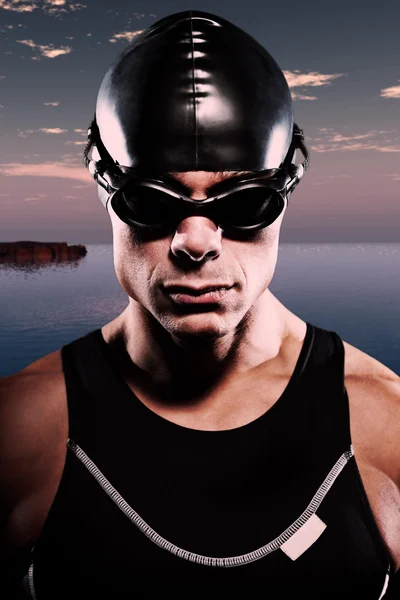 Triathlon nuotatore uomo con tappo e occhiali all'aperto in un lago a — Foto Stock