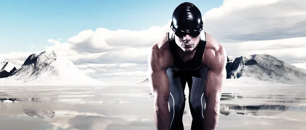 Nadador triatlón musculoso hombre con gorra y gafas al aire libre en un — Foto de Stock