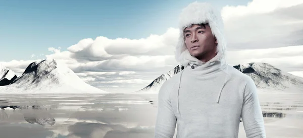 Asian winter fashion man in snow mountain landscape. Wearing whi — Stock Photo, Image