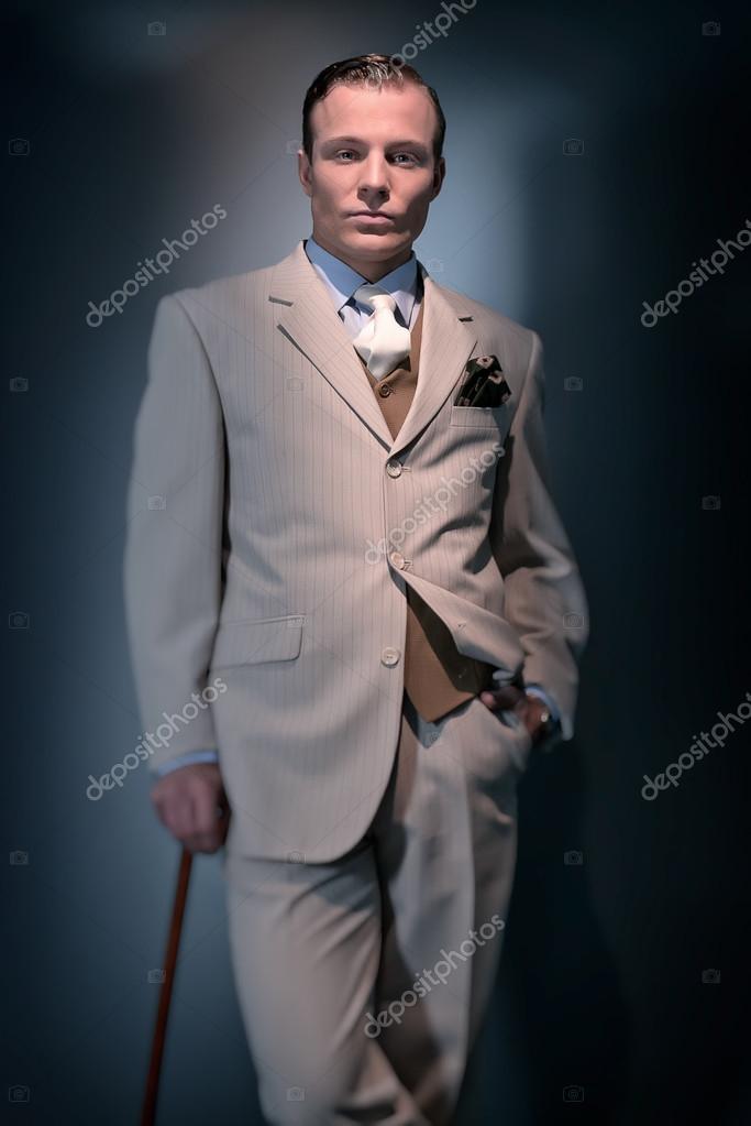 R tro 1920 homme de mode d affaires portant costume rayures