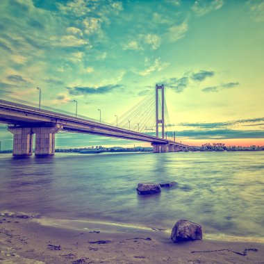 Kiev Güney Köprüsü.