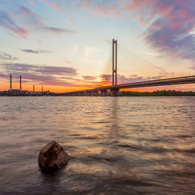 Güney Köprüsü. Ukrayna. Kiev.