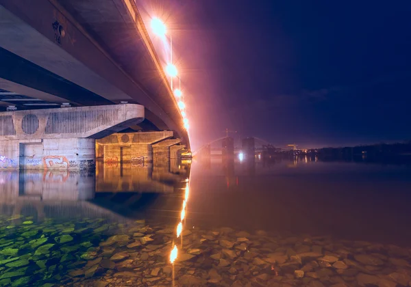 Noite Kiev no rio Dnieper — Fotografia de Stock
