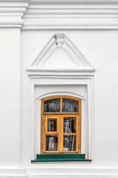 Facade of an old house — Stock Photo, Image