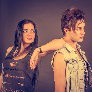 erkek ve kadın arasında çatışma