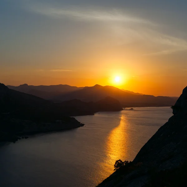 Mountain sunrise. Crimea — Stock Photo, Image