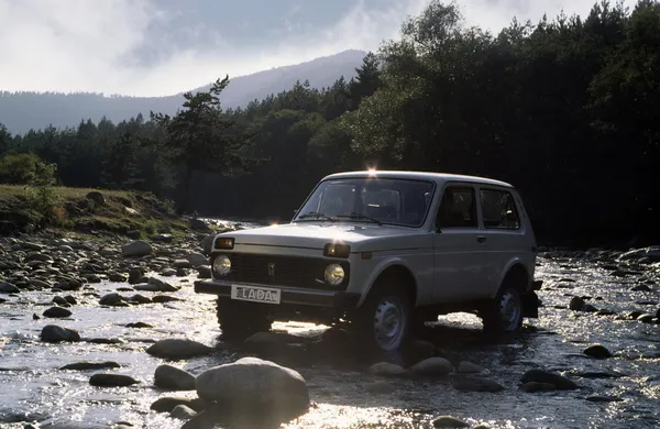 ⬇ Скачать Картинки Автомобиль Нива, Стоковые Фото Автомобиль Нива.