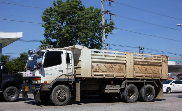 Chiangmai Tajlandia Października 2021 Private Mitsubishi Fuso Dump Truck Zdjęcie — Zdjęcie stockowe