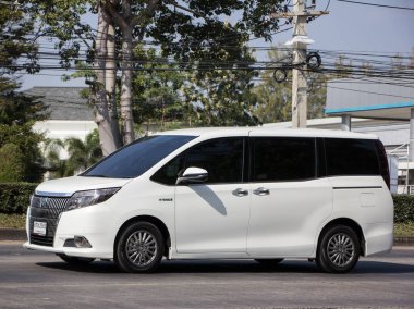 Chiangmai, Tayland - 23 Aralık 2021 Honda Van, Honda StepWGN Spada. 1001 numaralı yolda, Chiangmai şehrinden 8 km uzakta..