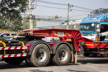 Chiangmai, Tayland - 24 Aralık 2021 Firestone Lastikleri. 1001 numaralı yolda, Chiangmai şehrinden 8 km uzakta..