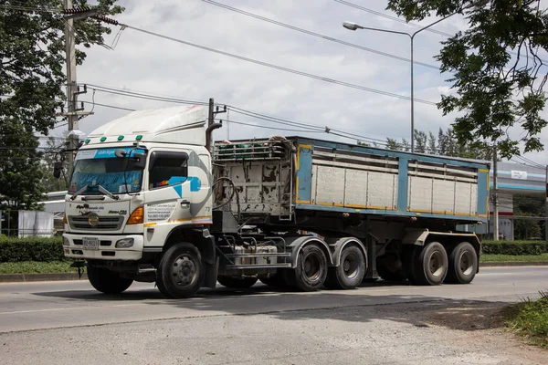 Chiangmai Tailândia Junho 2022 Caminhão Basculante Piboon Concrete Estrada 1001 — Fotografia de Stock