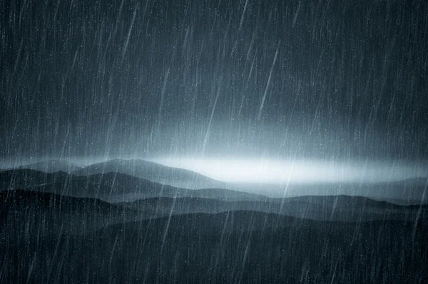 Chuva em um dia nublado no outono — Fotografia de Stock