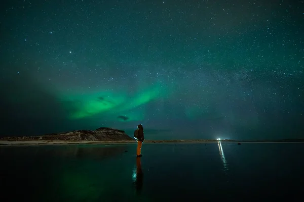 Északi Fény Aurora Borealis Kirkjufellnél Izlandon Kirkjufell Hegyek Télen — Stock Fotó