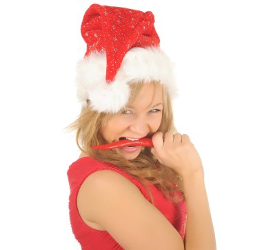Noel Baba şapkası chili biber ile çekici genç kadın. beyaz izole