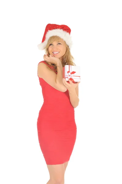 Hermosa joven santa mujer en un vestido rojo con un regalo de Navidad. aislado en blanco — Foto de Stock