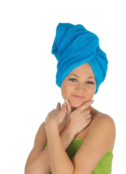 Spa Girl. Mulher bonita após banho com toalha azul. isolado em branco — Fotografia de Stock