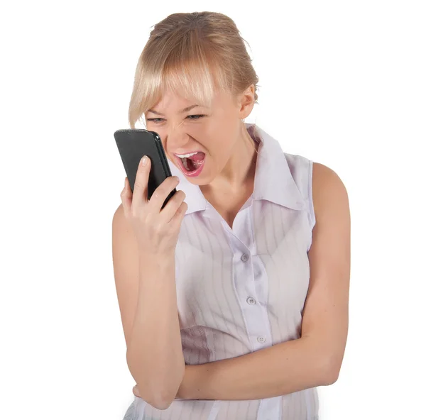 Raiva Jovem mulher de negócios gritando para o telefone celular isolado no fundo branco — Fotografia de Stock