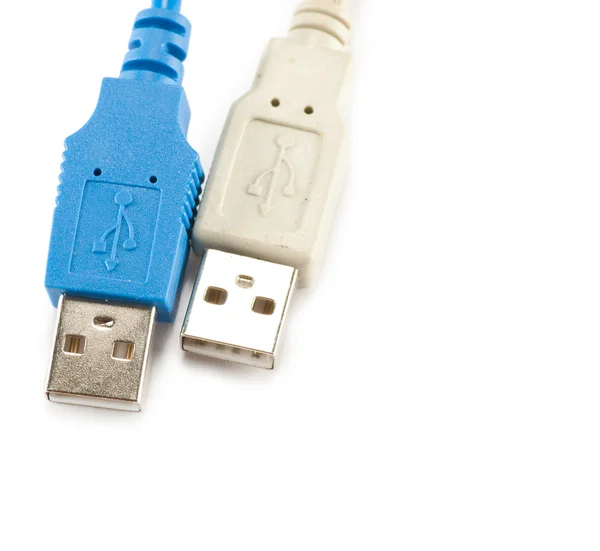 Macro de um cabo USB azul e cinza sobre fundo branco — Fotografia de Stock