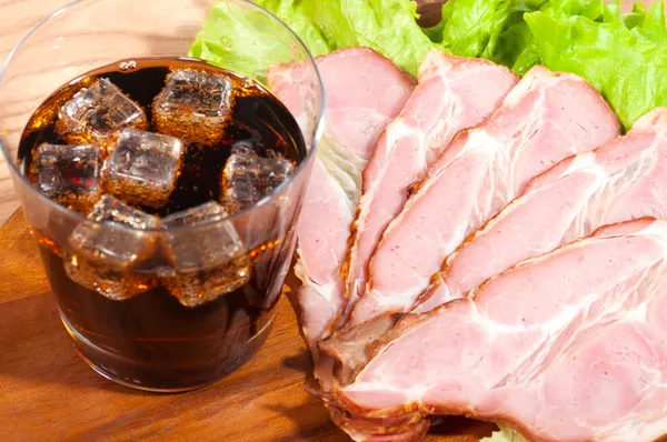 Ham and lettuce with glass of a cola — Stock Photo, Image