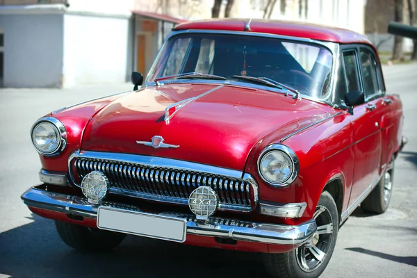 Klassieke Sovjet-sedan gaz Wolga m21 — Stockfoto