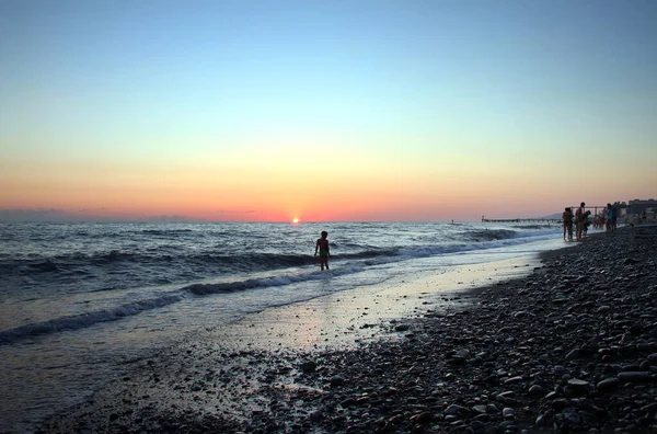 Praia Costa Mar Negro Sochi Rússia — Fotografia de Stock