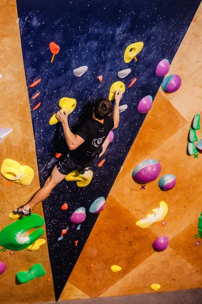 Ukraina Kiev 2022 Tävlingar Klättring Bouldering Klättrar Gym Space Högkvalitativt — Stockfoto