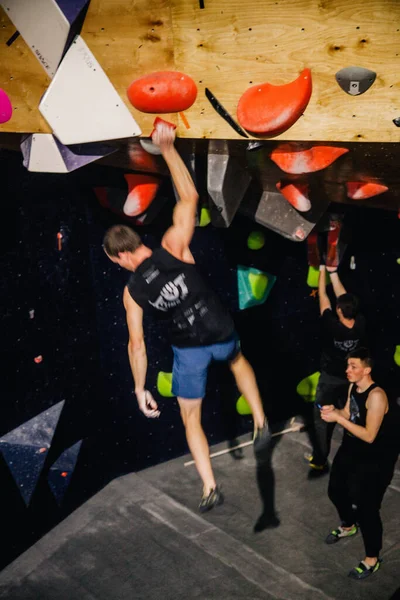 Ucraina Kiev 2022 Gare Arrampicata Bouldering Palestra Arrampicata Space Foto — Foto Stock