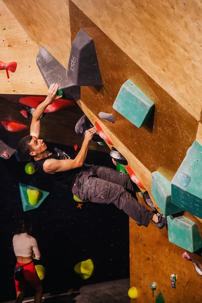 Ukraine Kiev 2022 Competitions Climbing Bouldering Climbing Gym Space High — Stock Photo, Image
