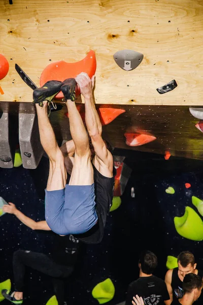 Ukraine Kiew 2022 Wettbewerbe Klettern Bouldern Kletterhalle Space Hochwertiges Foto — Stockfoto