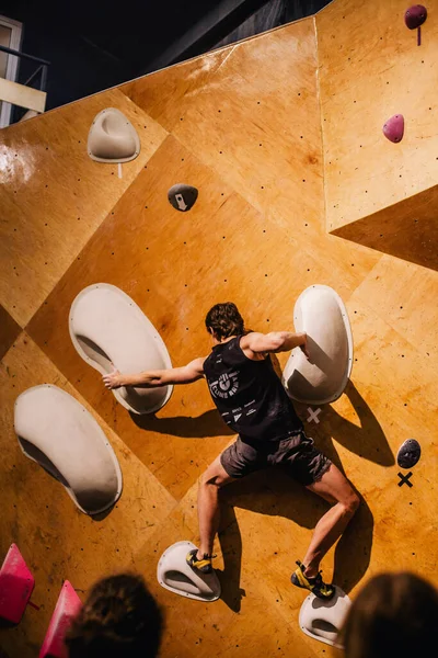 Ukraine Kiew 2022 Wettbewerbe Klettern Bouldern Kletterhalle Space Hochwertiges Foto — Stockfoto