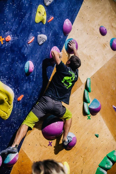 Ukraine Kiew 2022 Wettbewerbe Klettern Bouldern Kletterhalle Space Hochwertiges Foto — Stockfoto