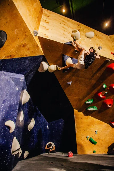 Ukraine Kiew 2022 Wettbewerbe Klettern Bouldern Kletterhalle Space Hochwertiges Foto — Stockfoto