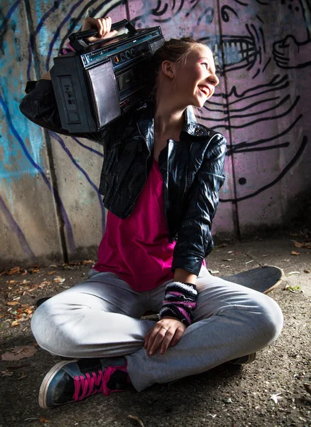 Teenage girl and tape recorder — Stock Photo, Image