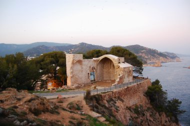 Kilise yobaz