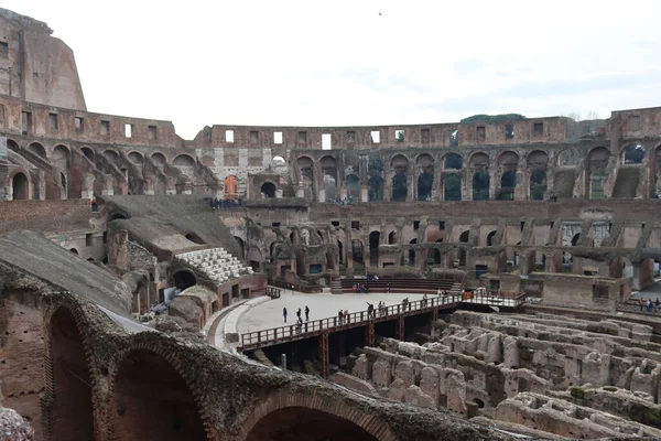 Roma Itália Fevereiro 2022 Vista Panorâmica Parte Interna Coliseu Cidade — Fotografia de Stock