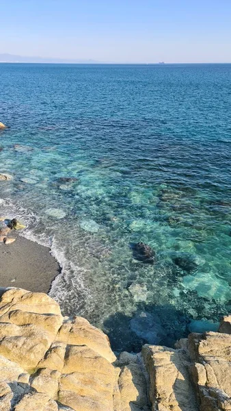 Savona Itália Fevereiro 2022 Panorama Mar Azul Luz Acima Água — Fotografia de Stock