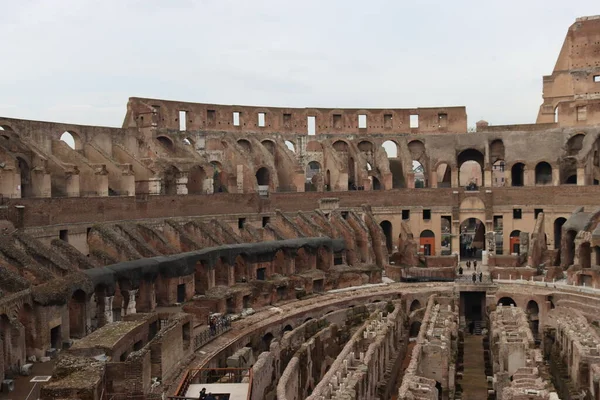 Rzym Włochy Lutego 2022 Panoramiczny Widok Wewnętrznej Części Koloseum Rzymie — Zdjęcie stockowe